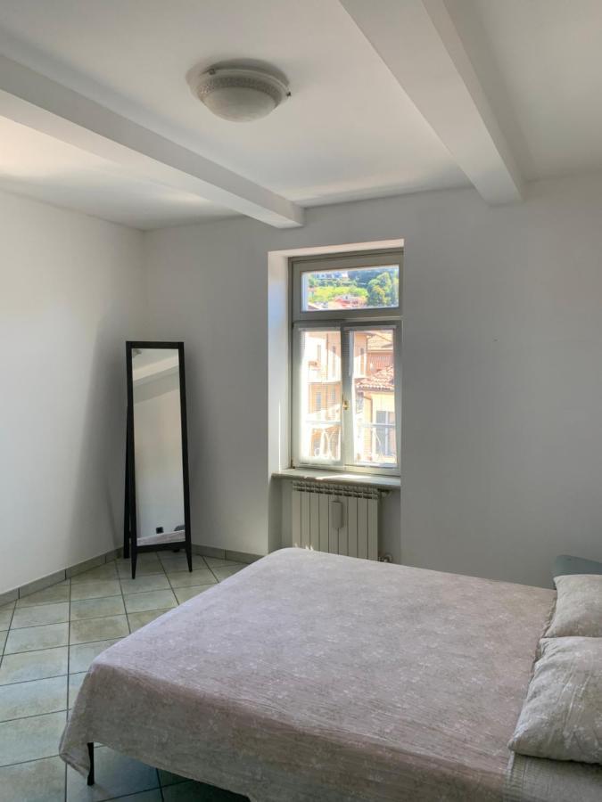 Palazzo Clerici Apartamento Luino Exterior foto