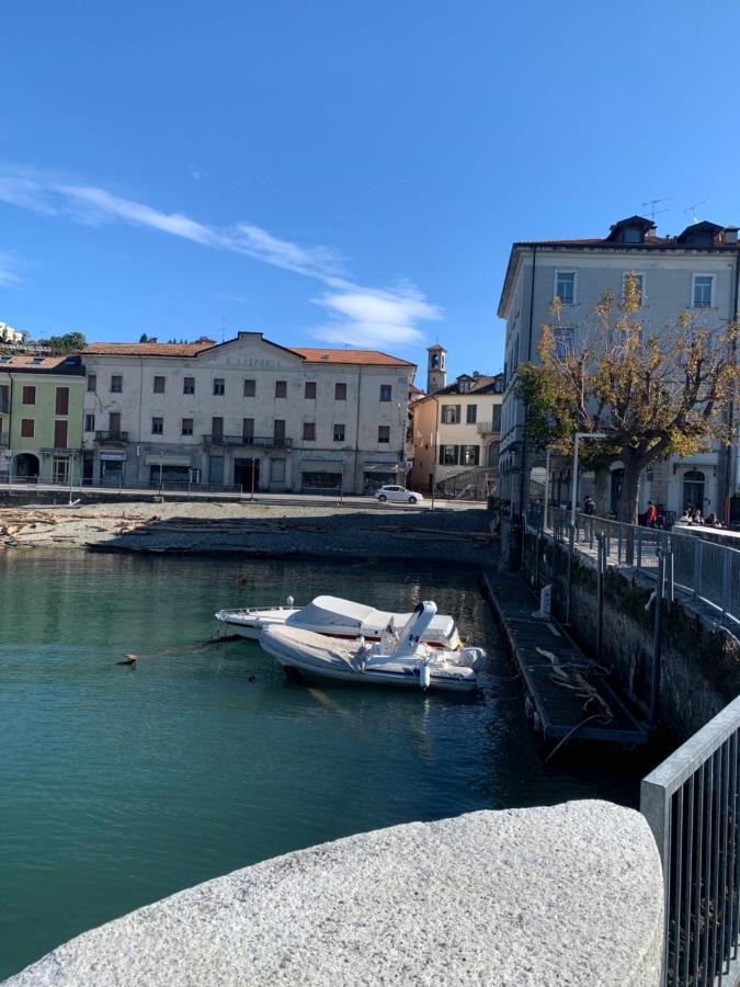 Palazzo Clerici Apartamento Luino Exterior foto